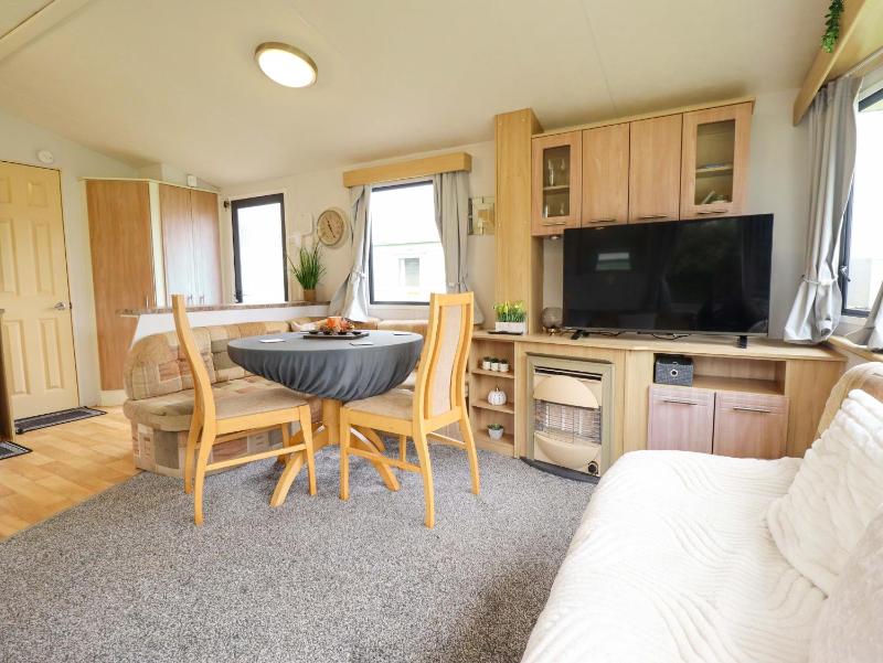 Southview Leisure Park - Firs 83 - image 4