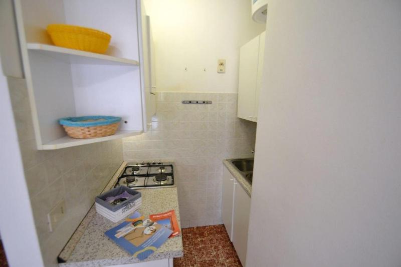 Comfy apartment by the beach - image 3