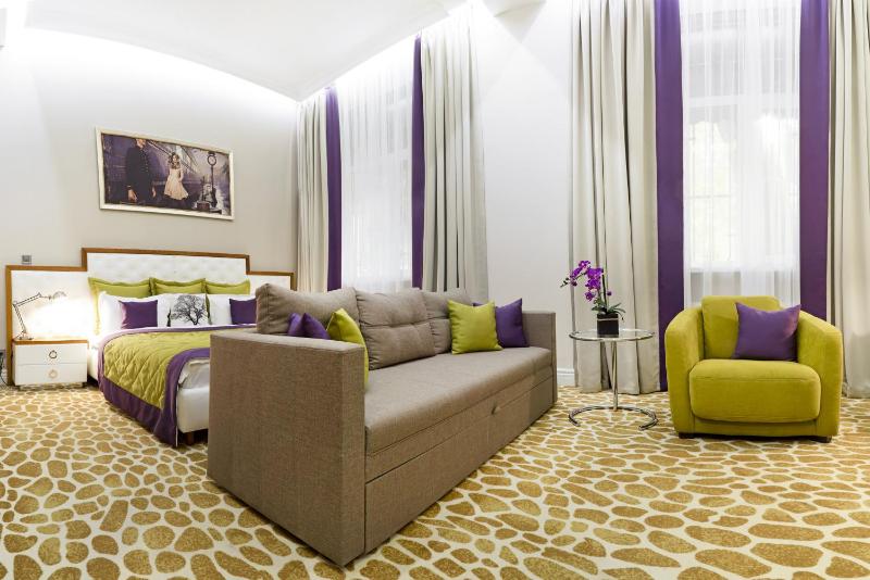 Superior Double Room image 3