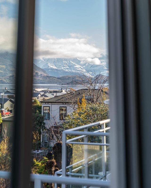 Central Luxury Apartment 205 - image 29