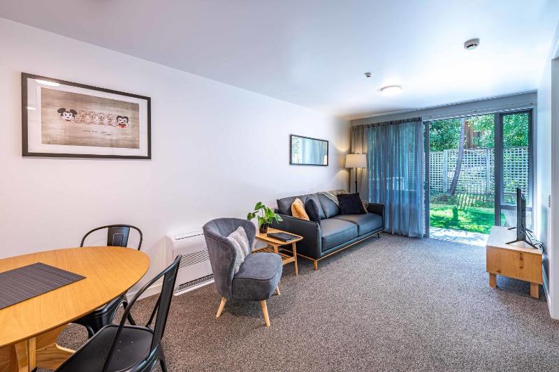 Central Luxury Apartment 108 - image 27