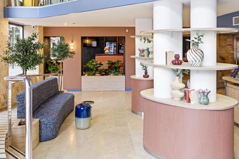 B&B Hotel Tarragona Centro Urbis - image 42