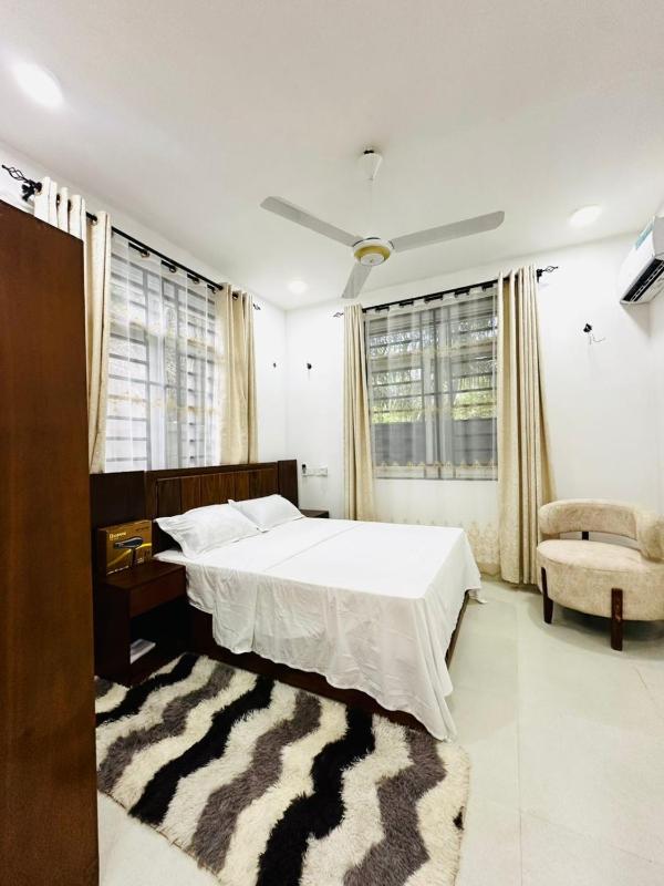 Leo homes - image 1