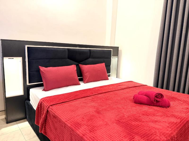 Home Stay Residence - Near Airport - image 14