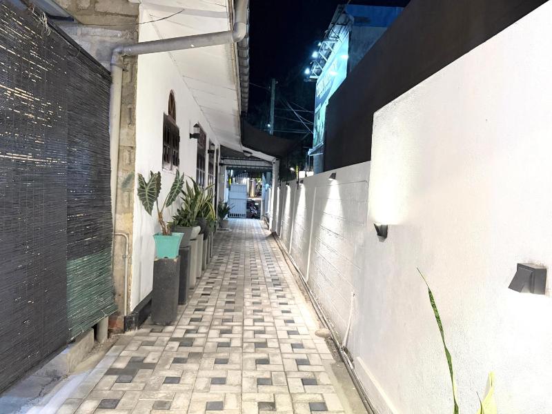 Home Stay Residence - Near Airport - image 8