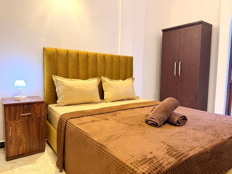 Home Stay Residence - Near Airport - image 3