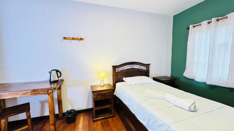 1825 Hotel - image 11