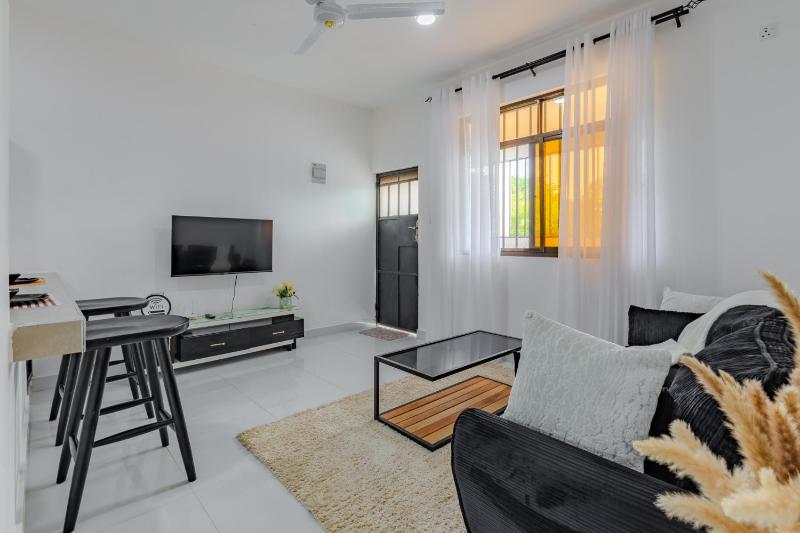 Wendy's Da-Azizi Homes Diani 2 - image 15