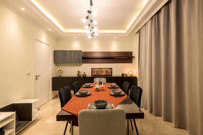 Beyroot a prime downtown beirut 3 bedroom apartment 24 7 power - image 14