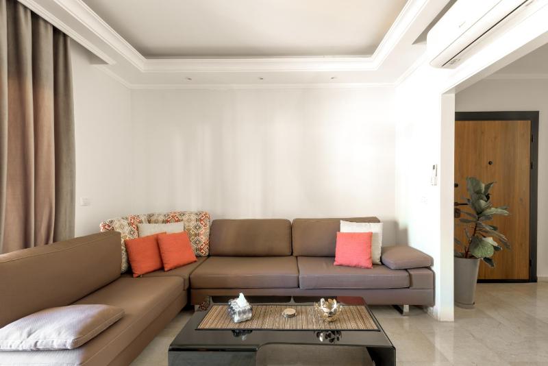 Beyroot a prime downtown beirut 3 bedroom apartment 24 7 power - image 9