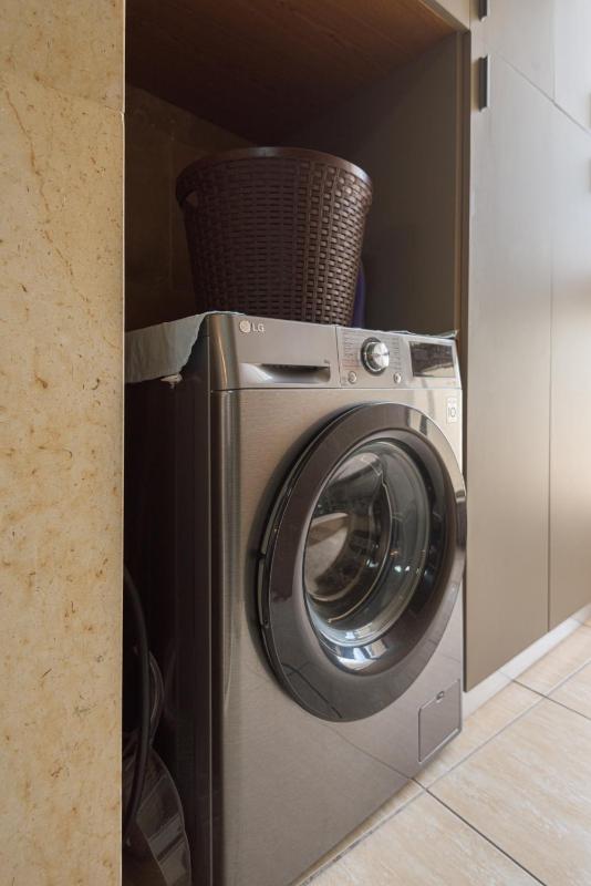 Beyroot a prime downtown beirut 3 bedroom apartment 24 7 power - image 12