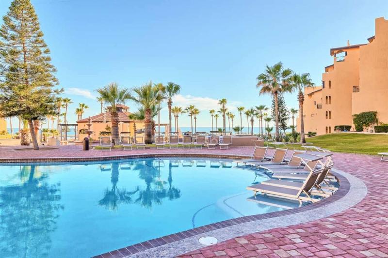 Stunning Views in 2nd Level Condo Princesa B-203 - image 24