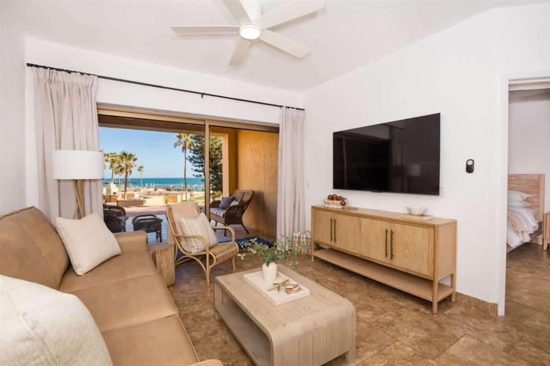 Ground Level Condo near Pool Princesa B-101 - image 32