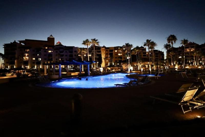 Ground Level Condo near Pool Princesa B-101 - image 9