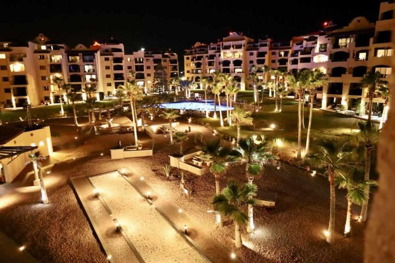 Ground Level Condo near Pool Princesa B-101 - image 30