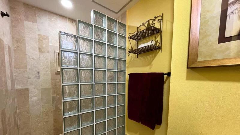 Cozy Condo on Sandy Beach Resort Princesa C-408 - image 11