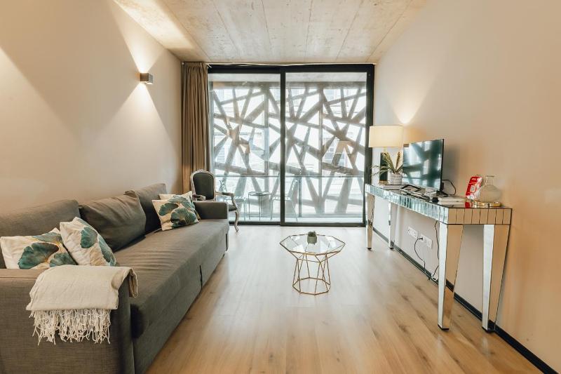 City Center Premium Apartment by Vacationy - image 1