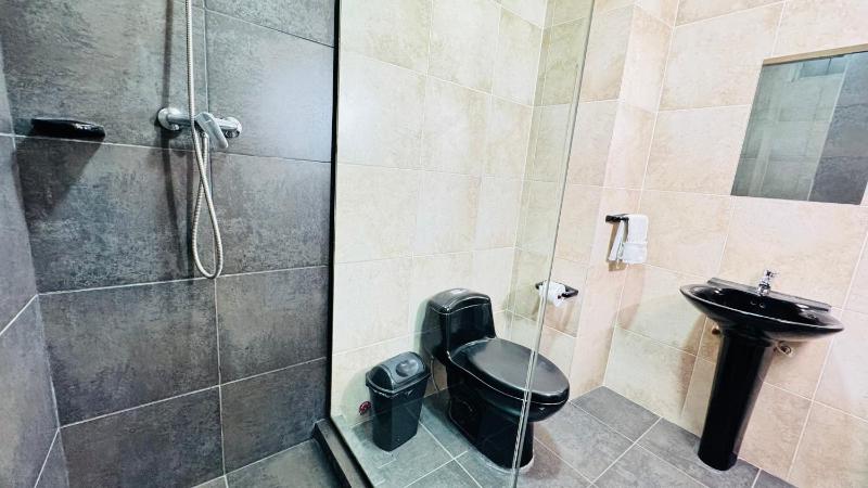 1825 Hotel - image 13