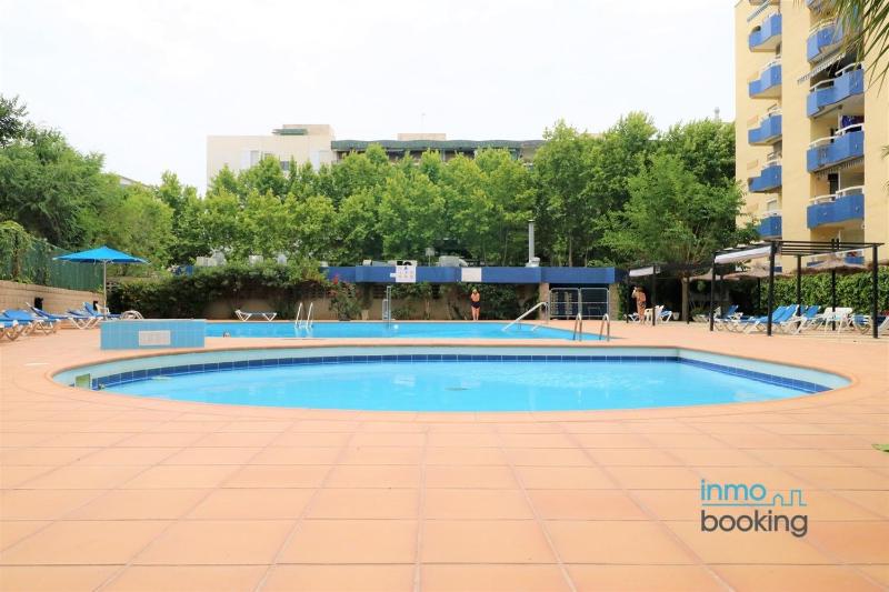 Alboran-Expe Salou climatizado piscina y wifi - image 23