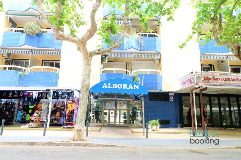 Alboran-Expe Salou climatizado piscina y wifi - image 2