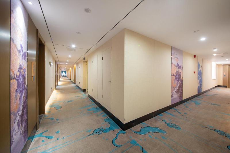 Zhangjiajie Heaven Landscape Hotel - image 15