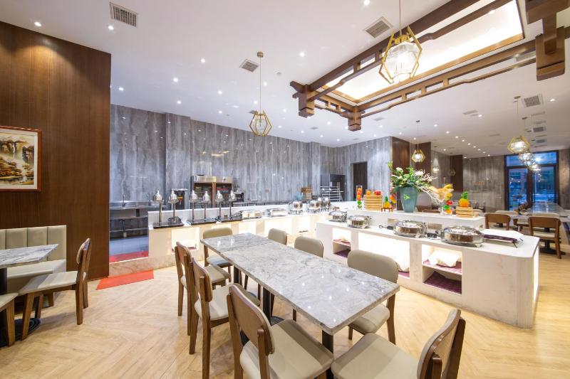 Zhangjiajie Heaven Landscape Hotel - image 6