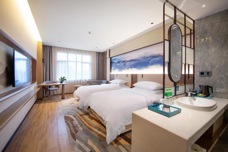 Zhangjiajie Heaven Landscape Hotel - image 10