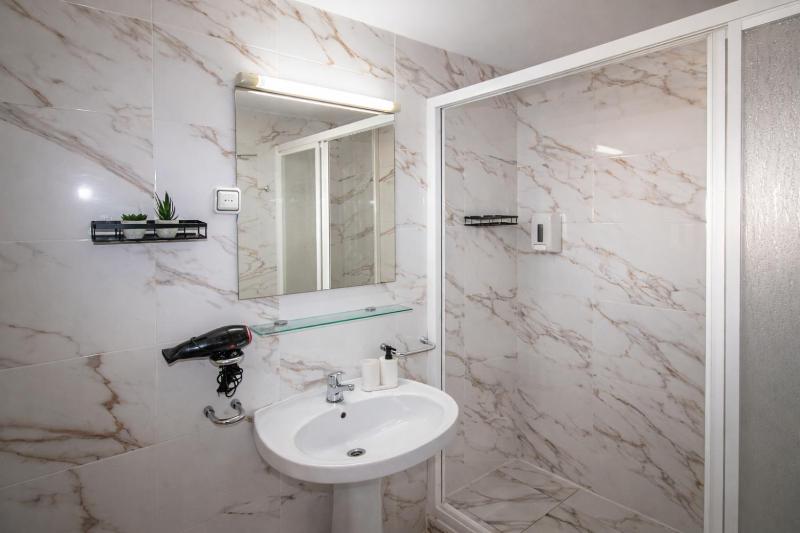 Romana Sun & Swim PET FRIENDLY Albert Villas - image 11