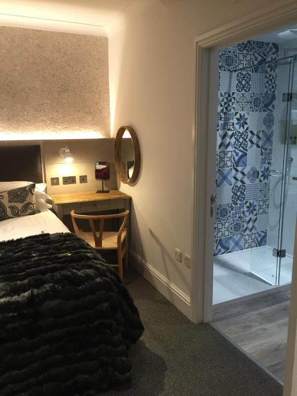 Luxury Double Room image 2