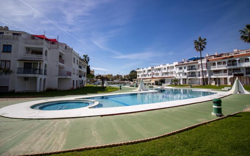 Romana Pool & Beach - PET FRIENDLY - Albert Villas - image 14