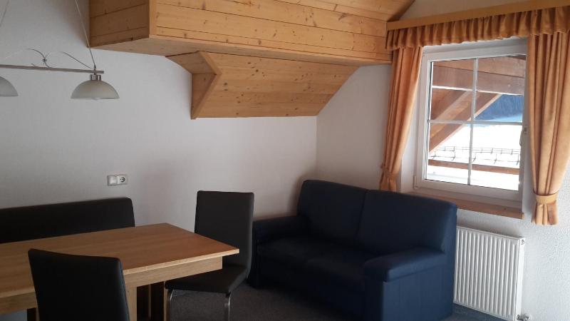 Three-Bedroom Apartment with Balcony image 2