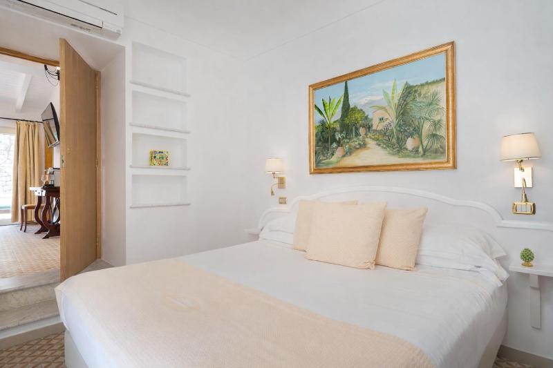 GARDEN VILLA SUITE - Hotel Villa Schuler - image 14