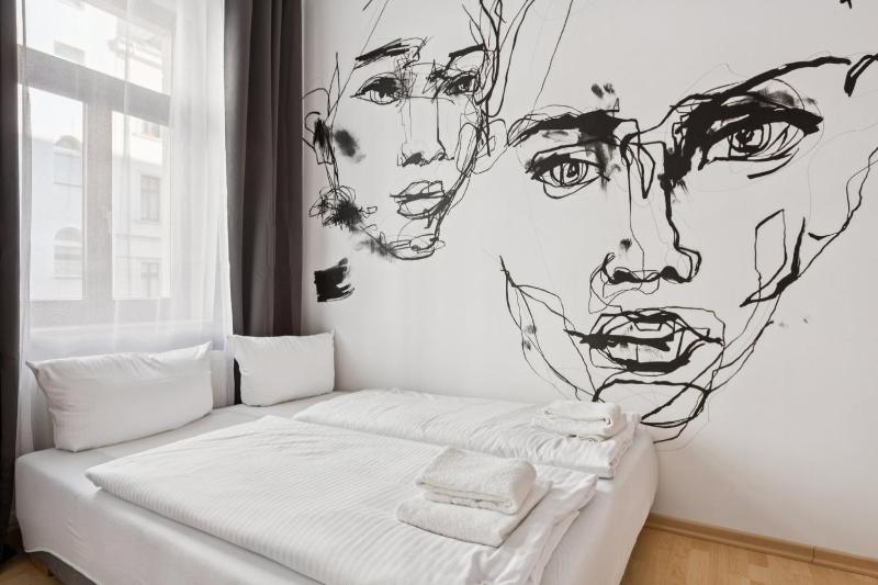 Arbio I Artistic Urban Loft for 6 - image 10