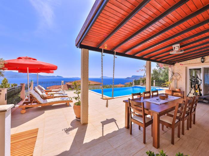 VILLA SCARLETT - image 23