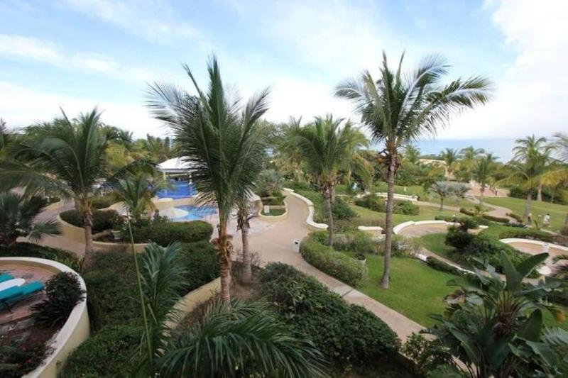 Pueblo Bonito Emerald Bay Owner Master Suite 1BR2B REQUEST- see by Clay & Lisa - image 16