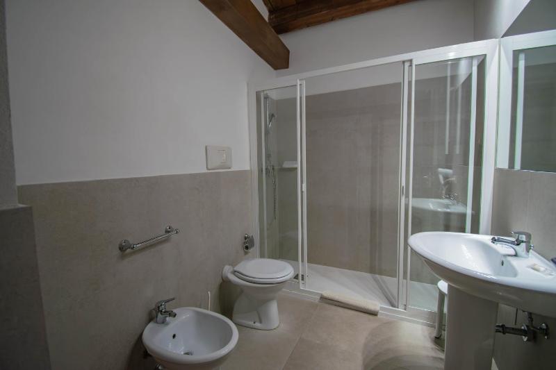 Case Ruggero - image 6