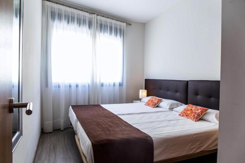 BLUESEA Dimona Suites - image 4