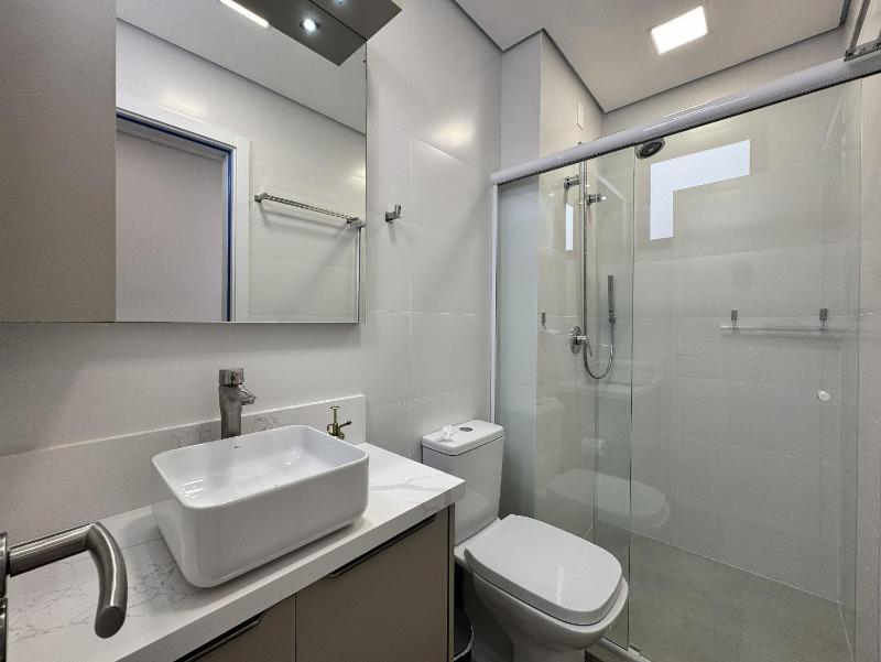 Oásis do Atlântico 402 A – Apartamento amplo em condomínio completo a apenas 5 minutos da Praia de Palmas - image 18