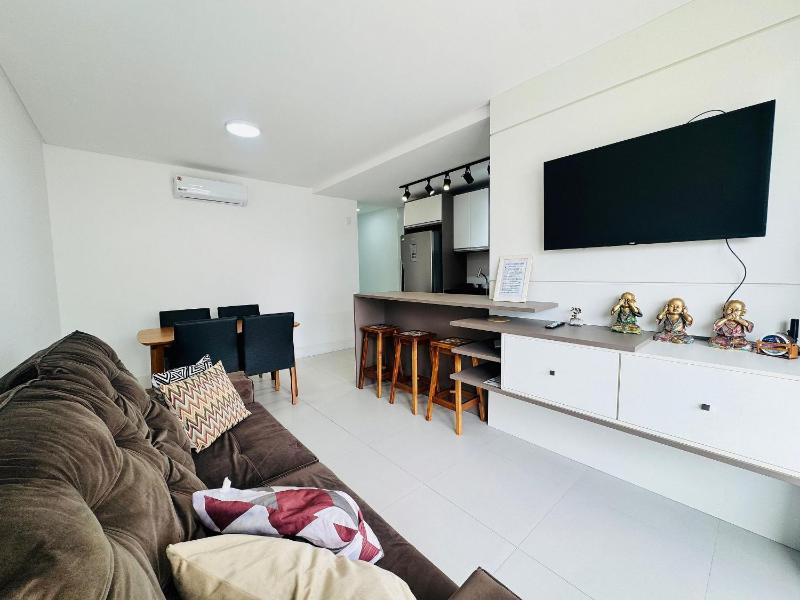 Palm Beach Residence – Apartamento espaçoso com 3 suítes na Praia de Palmas para até 8 pessoas. - image 15