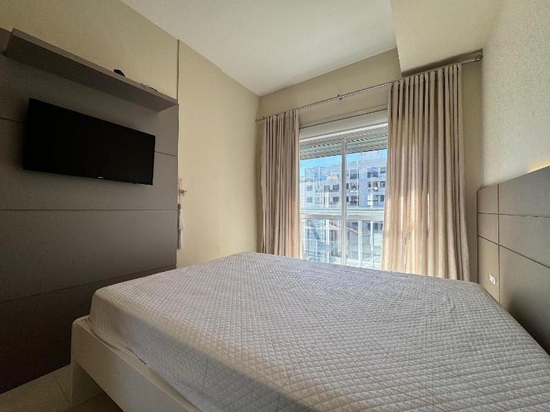 Plazza de Palmas - Apartamento mobiliado e equipado na Praia de Palmas em condomínio com área de lazer completa. - image 4