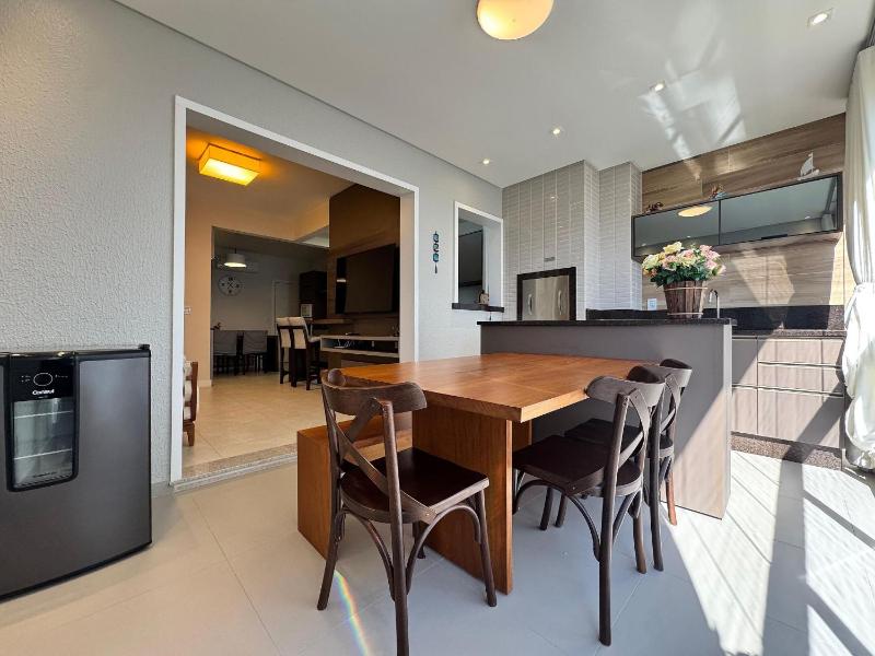 Plazza de Palmas - Apartamento mobiliado e equipado na Praia de Palmas em condomínio com área de lazer completa. - image 8