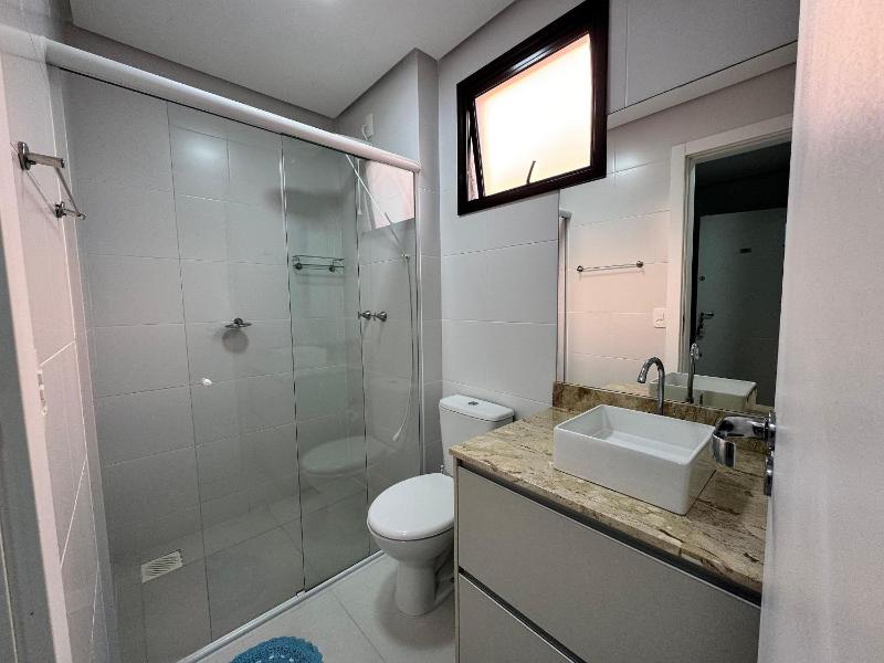Quinta do Arvoredo – Apartamento confortável na Praia de Palmas com dois dormitórios incluindo uma suíte a 500 metros do mar. - image 12