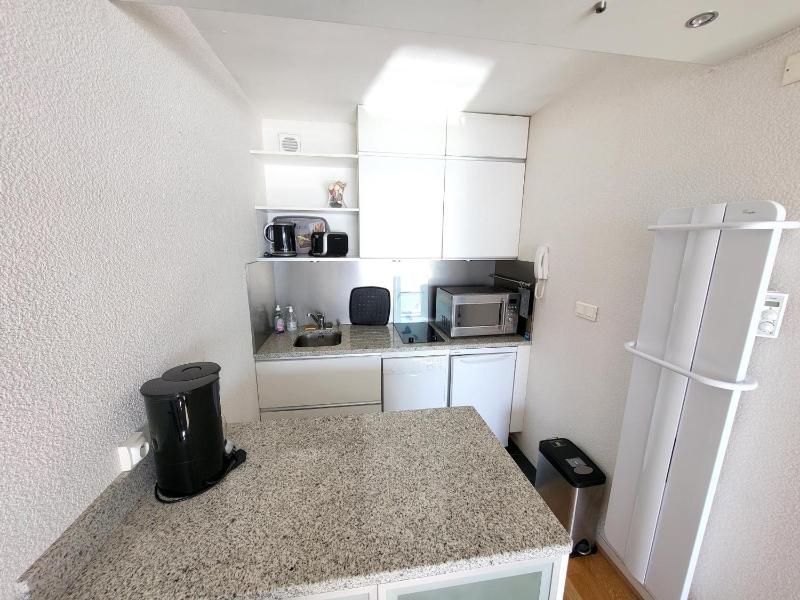 Studio avec balcon WIFI et parking proche plage - FR-1-92-616 - image 8