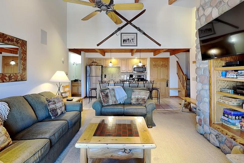 Timberline Condominiums 1 Bedroom plus Loft Deluxe Unit C3B - image 11