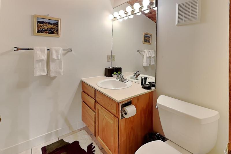 Timberline Condominiums 1 Bedroom plus Loft Deluxe Unit C3B - image 8