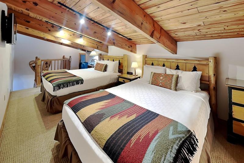 Timberline Condominiums 1 Bedroom plus Loft Deluxe Unit C3B - image 16