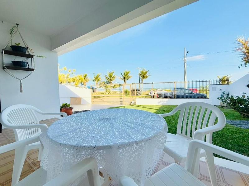 Casa à beira mar na Praia da Villa - image 3