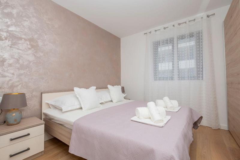 Apartment Makarska 18 - image 8