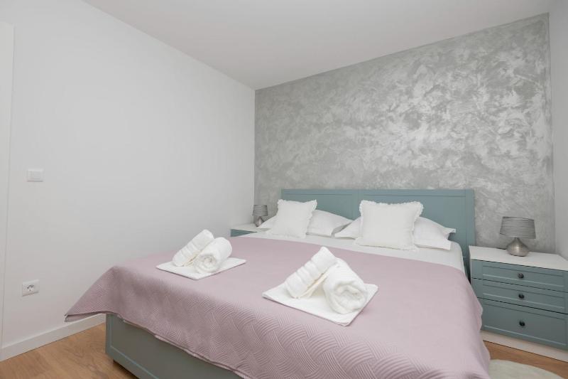 Apartment Makarska 18 - image 4
