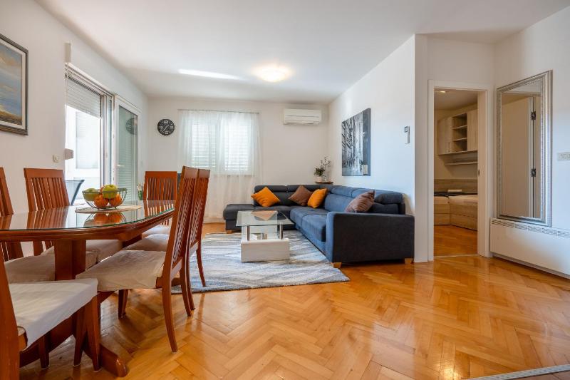 Apartment Makarska 29 - image 17